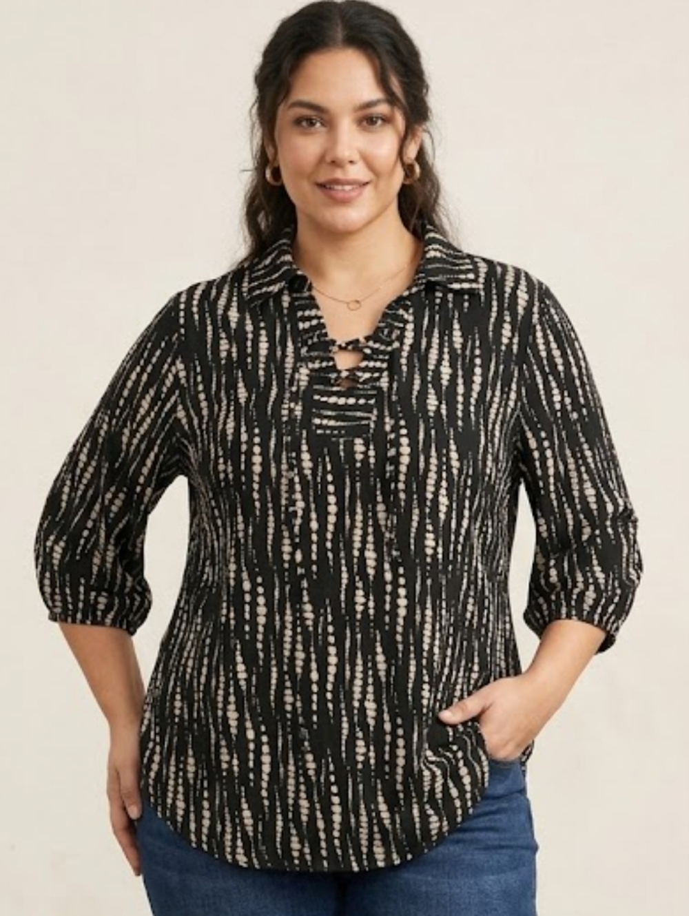 BloomChic Black & White Striped Tab Sleeve Blouse - Size L